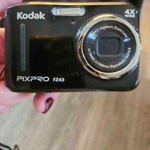 Digital camera